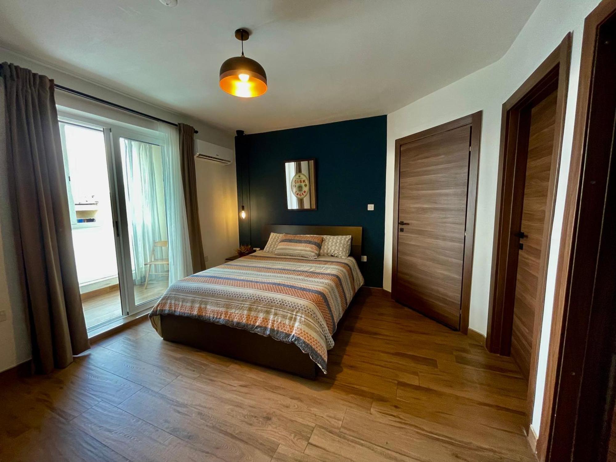 Airport Accommodation Bedroom With Your Own Private Bathroom Self Check In And Self Check Out Air-Condition Included Mqabba Exterior foto