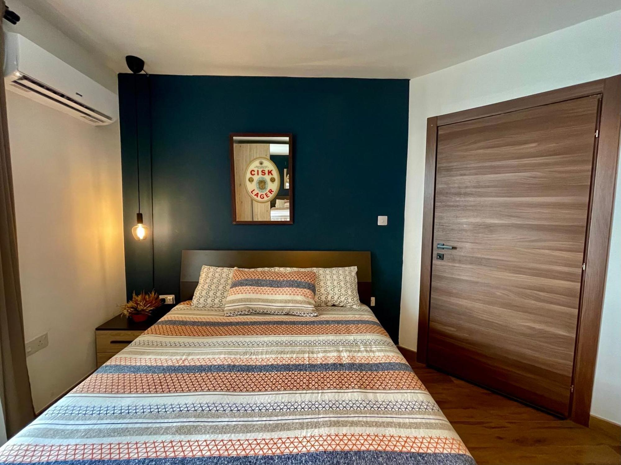 Airport Accommodation Bedroom With Your Own Private Bathroom Self Check In And Self Check Out Air-Condition Included Mqabba Exterior foto